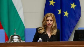 ГЕРБ-СДС няма да внася подписи за оставката на Михаела Доцова