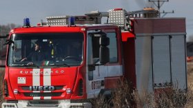 BG-ALERT заради пожар край Хисаря, евакуират вилна зона
