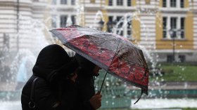 Прогноза за времето в петък: Валежи и гръмотевични бури