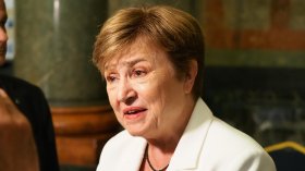Кристалина Георгиева: Примирието САЩ-Иран носи облекчение, но проблемите в доставките остават