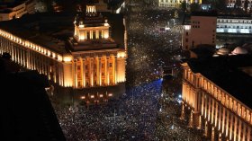 Световен поглед над протеста в София (СНИМКИ)