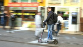 Регистрацията на тротинетките започва най-рано след една година
