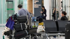Евакуация на летището в Хамбург доведе до отменени полети и масови закъснения