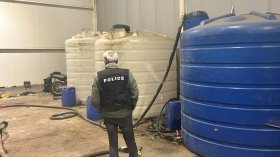 Кражба за над 1 млн. лв.: Четирима източвали гориво от тръбопровод на "Лукойл"