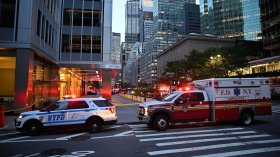 Голям пожар в сграда в Ню Йорк