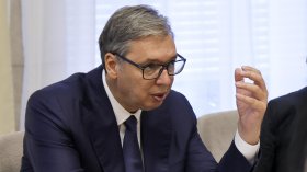 Вучич разпуска парламента и обявява предсрочни избори в Сърбия на 25 октомври