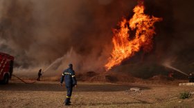Висока опасност от пожари в 5 региона на Гърция