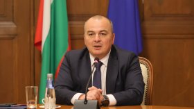 Абровски създава вътрешна работна група за произхода на суровината в млечните продукти