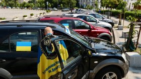 Руснаци в България подпомагат Украйна с високопроходими автомобили (СНИМКИ)