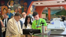 Над 2000 училища вече имат STEM центрове