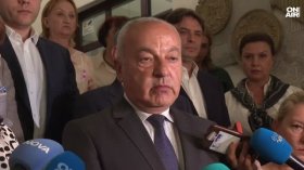 "Исторически пробив" за минималната заплата: Договориха граници, но не и размера