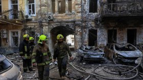 Петима загинали при руски удар по жилищен квартал в Харковска област