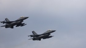 Румънски изтребители F-16 свалиха два дрона над Черно море
