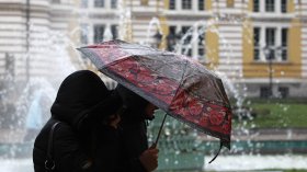 Времето днес, 2 юни: Топло и дъждовно, градусите скачат до 29