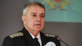 Началникът на отбраната адмирал Емил Ефтимов подаде рапорт за освобождаване