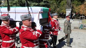 Историци за цар Самуил: Връщането му в "Света София" затваря исторически кръг