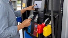 Петролната криза в Близкия изток тепърва ще бърка в джоба на европейските шофьори
