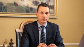 Терзиев: Общината придобива скулптурните фигури от Паметника на Съветската армия