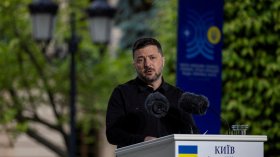 Зеленски: Отвратителна руска атака срещу ядрена инфраструктура в Чернобил