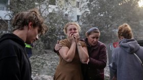 Украински градове осъмнаха в руини след нощ на ракети и дронове от Русия (СНИМКИ)