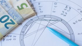 4 зодии загърбват финансовите трудности през октомври 2026