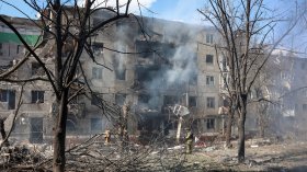 Русия удари с авиобомби ключовия за Донбас транспортен възел Изюм