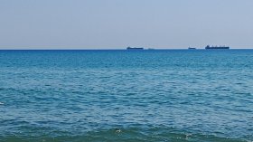 Контейнеровозът край Калиакра е потънал след удара с морски дронове