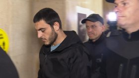 Доживотен затвор за Омар Аднан за смъртта на двамата полицаи в Бургас
