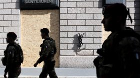 Италия изкара армията по площадите в осем града заради опасност от безредици