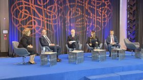 Нов модел на пенсионно осигуряване от 2027 г.: Как ще се управляват парите ни?