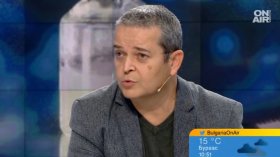 Д-р Спасов: Отваряме хладилници, за да доказваме на пациентите, че не крием ваксини