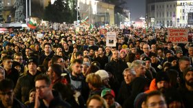 57 души са задържани на протеста в София, някои са били сериозно въоръжени