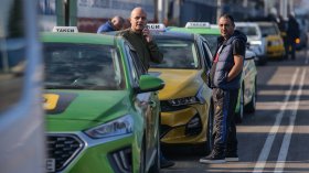 Такситата в София стават лукс, градският транспорт поевтинява? (ВИДЕО)