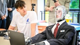 AI се използва активно от 95% от учениците в България