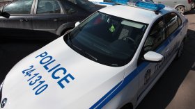 Задържаха майка с няколко вида наркотици пред детска градина в София