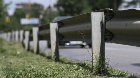 Спор за мантинелите: ПП, ДБ и ГЕРБ предлагат решения за пътната безопасност