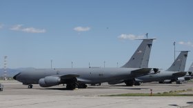 Американски военен самолет кацна на летището в София