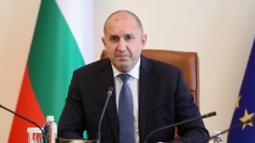 МС: ЦИК не откри нарушения в изявлението на Радев, но помагаме на Гюров и Кандев