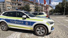 Сигнали за бомби вдигнаха на крак полицията в Шумен, Враца и Казанлък