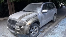 Запалиха автомобили на българското посолство в Скопие
