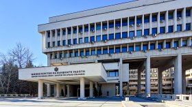 МВнР: Над 1200 българи вече са евакуирани от ОАЕ, подготвят се нови полети