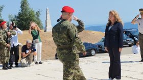Йотова: Шипка е мерило за българската гордост и достойнство (+ВИДЕО)