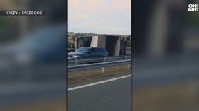 Катастрофа с ТИР край Карнобат затвори част от АМ "Тракия" към София (+ВИДЕО)
