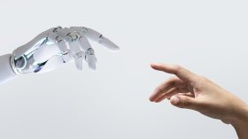 Ще ни замени ли AI? Ето кои професии са най-засегнати