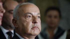 "Исторически пробив" за минималната заплата: Договориха граници, но не и размера