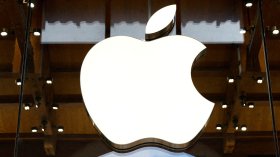 Apple губи желязната си хватка над веригата за доставки