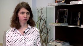 Без телефони в час и с уроци до 17 часа - българска ученичка разказва за образованието във Франция