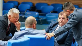 Бюджет 2027: Депутатите искат повече приходи и по-нисък дефицит