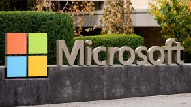 Microsoft предлага доброволно напускане на 60 000 служители заради изкуствения интелект
