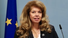 Йотова е блокирана в САЩ заради авария, парализирала полетите